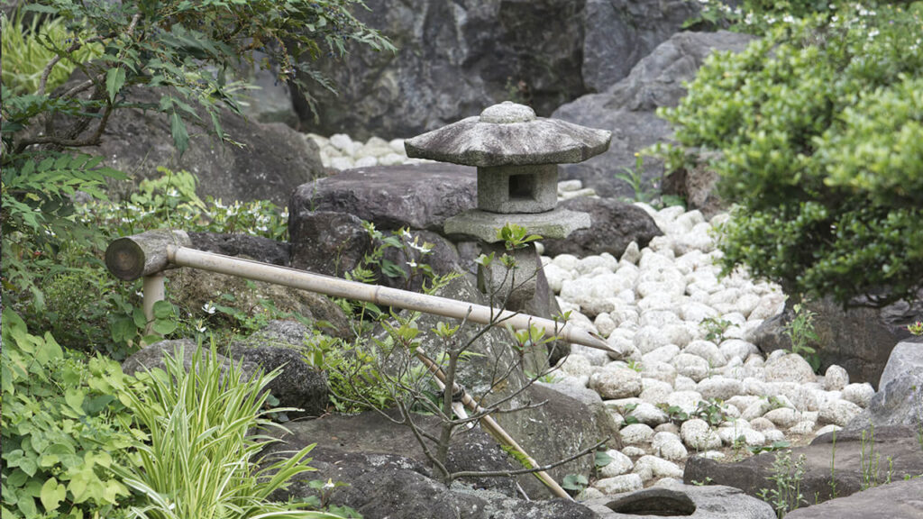 aranżacja ogrodu w stylu japońskim przykłady